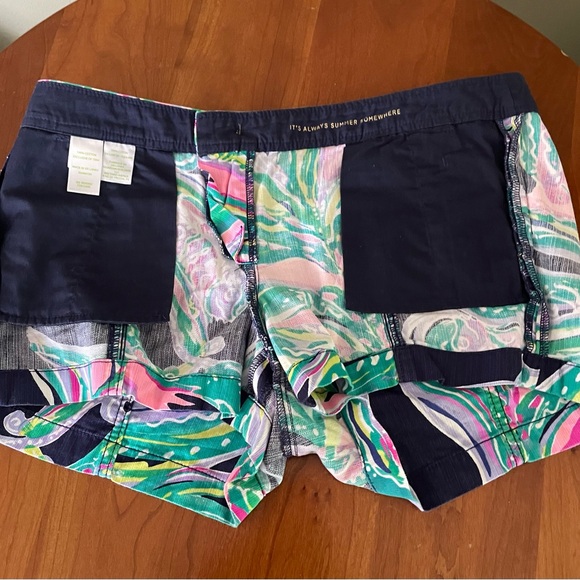 Lilly Pulitzer Liana Short. Size 6. Navy, purple, green & pink. 100% Cotton - Picture 10 of 13